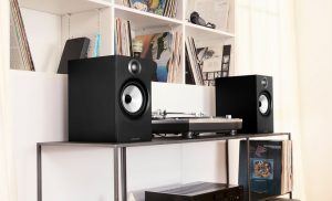 Can Bookshelf Speakers Be Used as Front Speakers?