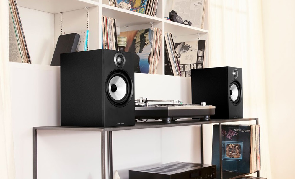 bookshelf speakers