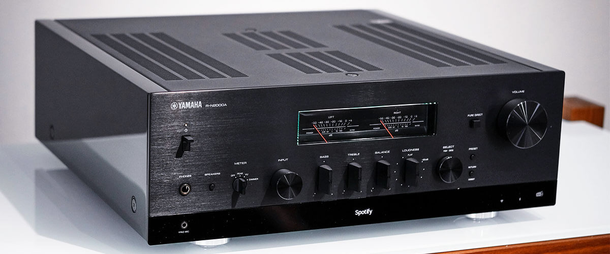Yamaha R-N2000A sound